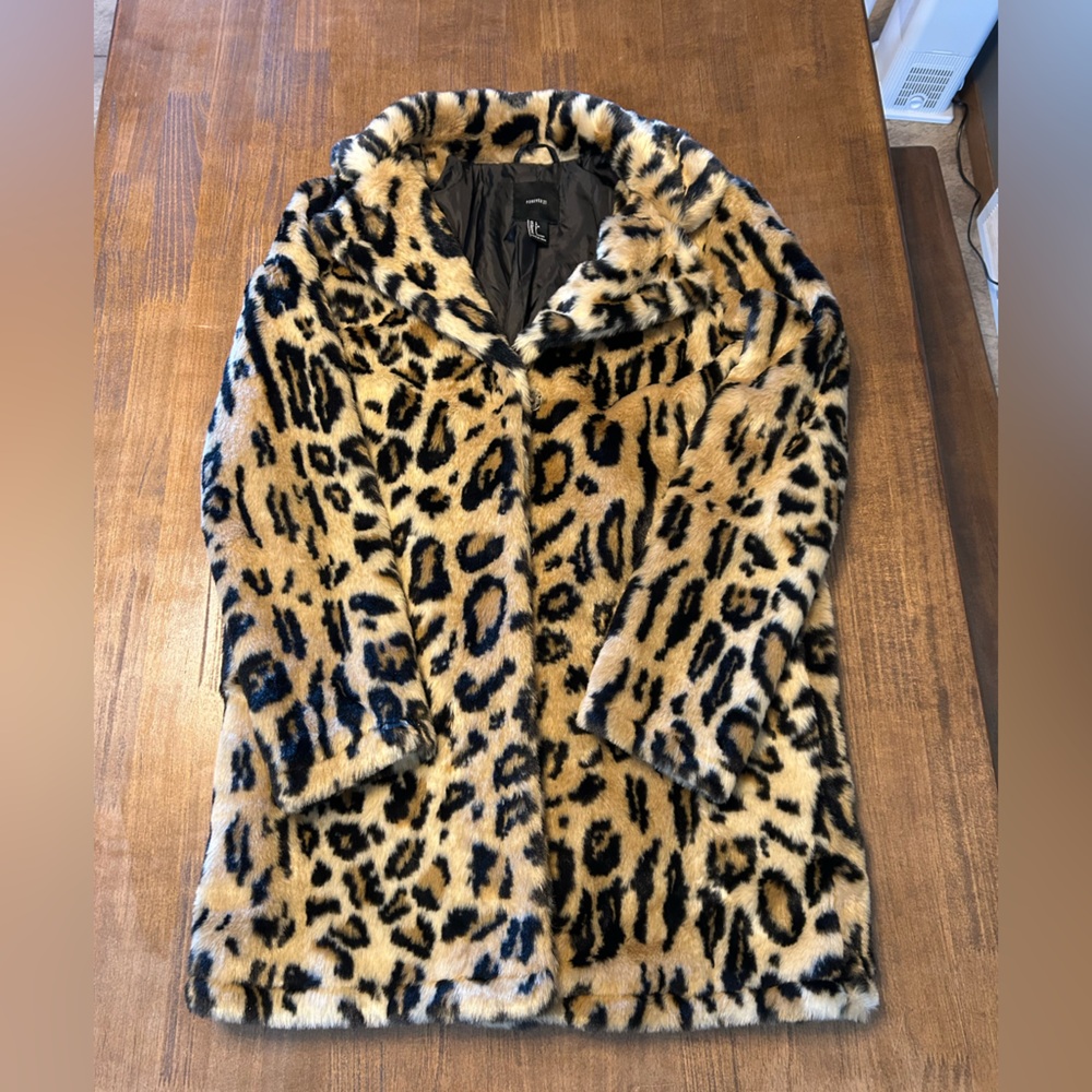 Cheetah Leopard Print Faux Fur Women’s Coat Jacket Forever21 Size Large